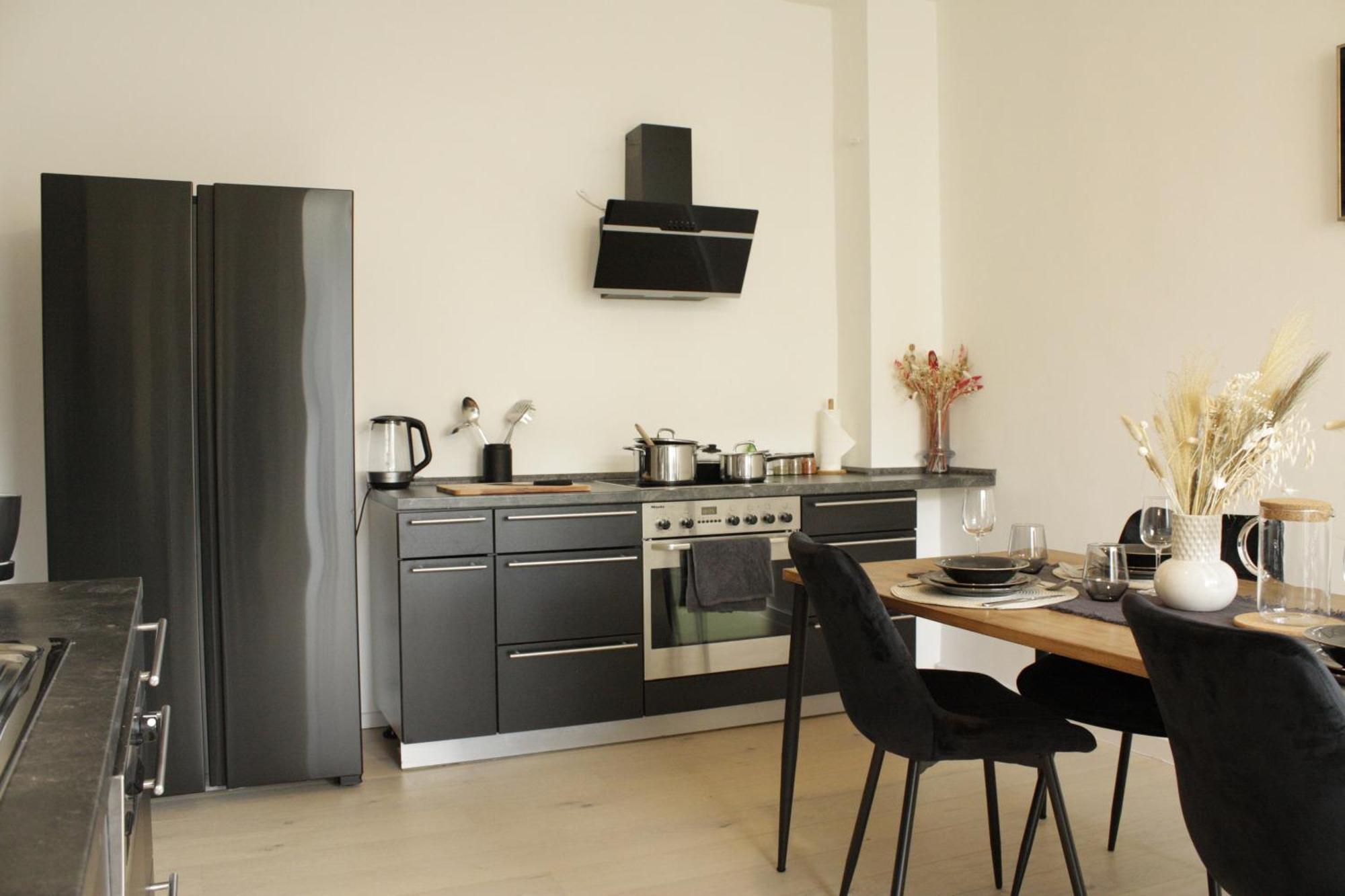 Spacestays Designer Apartment Netflix Wifi Playstation 4 Balkon Essen Exteriör bild