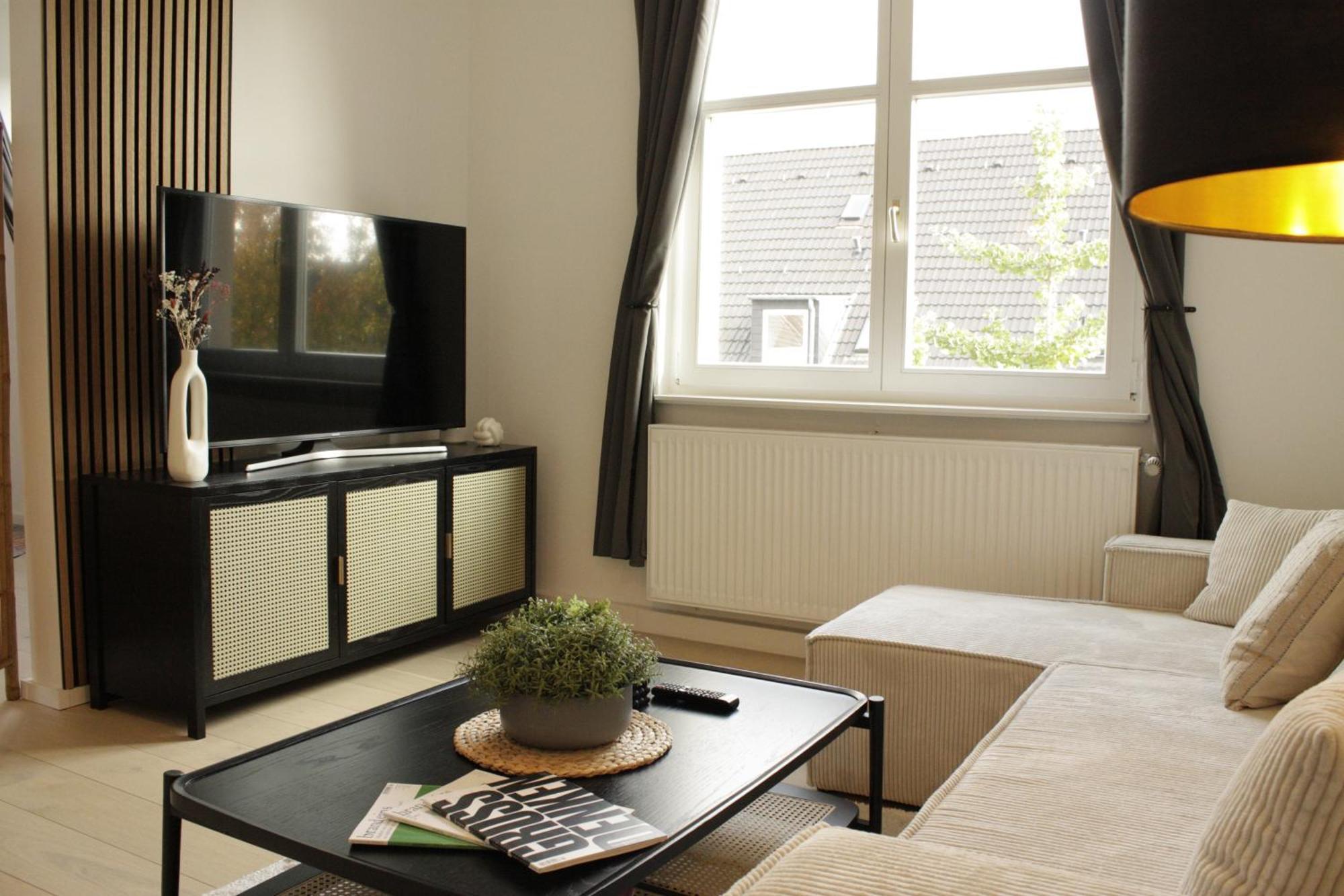 Spacestays Designer Apartment Netflix Wifi Playstation 4 Balkon Essen Exteriör bild